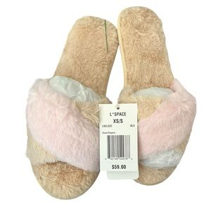 L * Space, Cloud Slip On Slippers, XS/S,‎ Fits Sizes 6 to 7. New, No Box